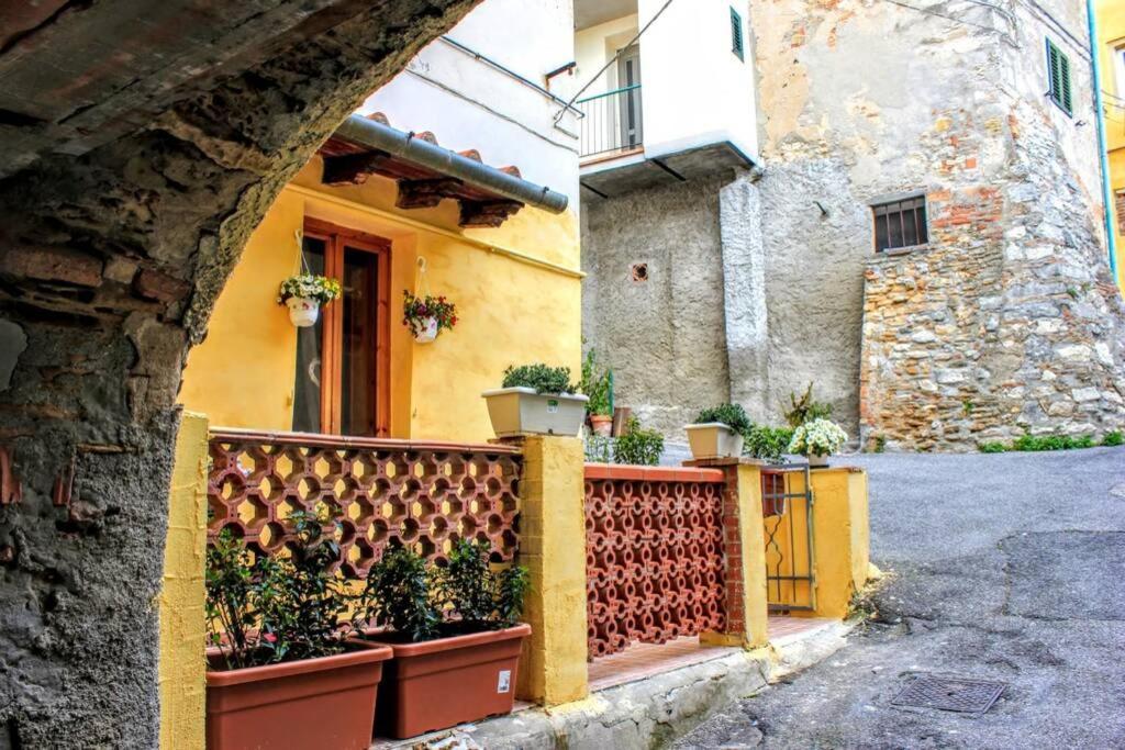 Вилла Panoramic And Beautiful House 4Km From The Sea. Розиньяно-Мариттимо Экстерьер фото
