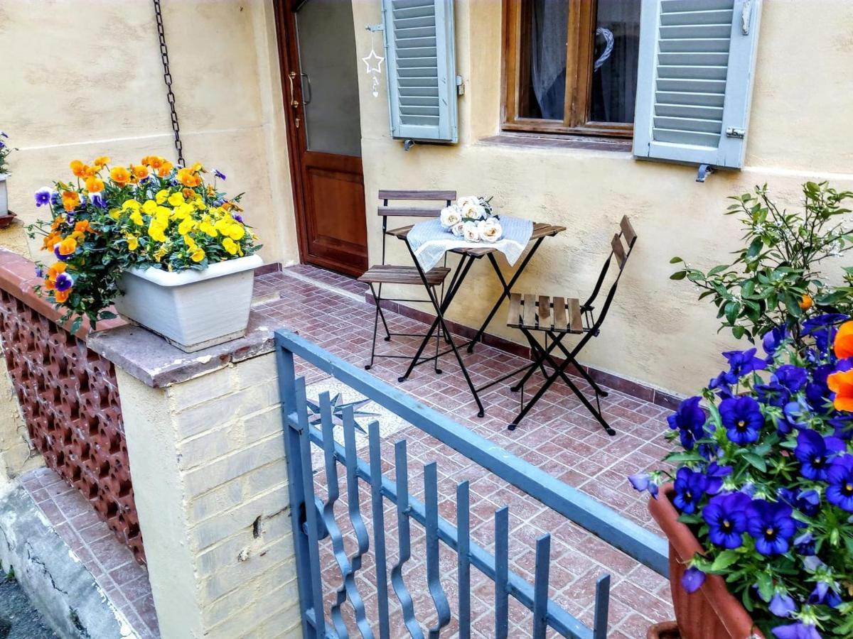 Вилла Panoramic And Beautiful House 4Km From The Sea. Розиньяно-Мариттимо Экстерьер фото